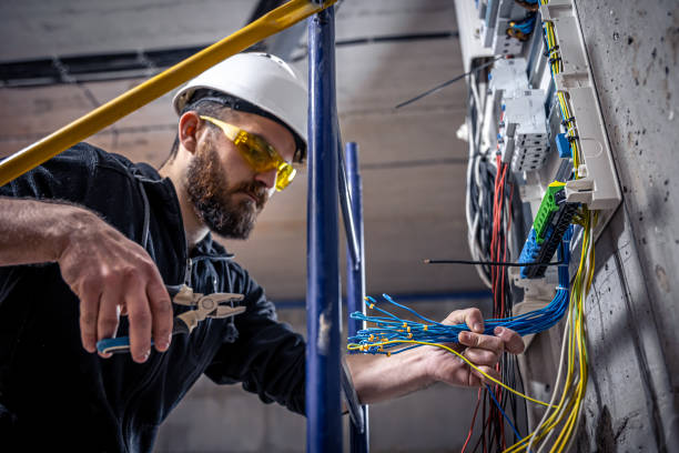 Best Affordable Emergency Electrician  in Gary, IN