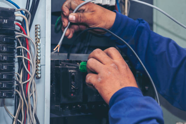 Best Electrical Contractors for Businesses  in Gary, IN